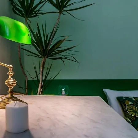 Charming With Balcony In The Historic Center アパート