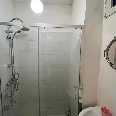 Apartment Charming With Balcony In The Historic Center *