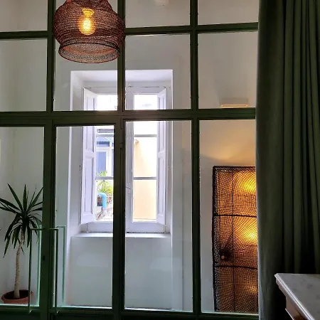 Διαμέρισμα Charming With Balcony In The Historic Center