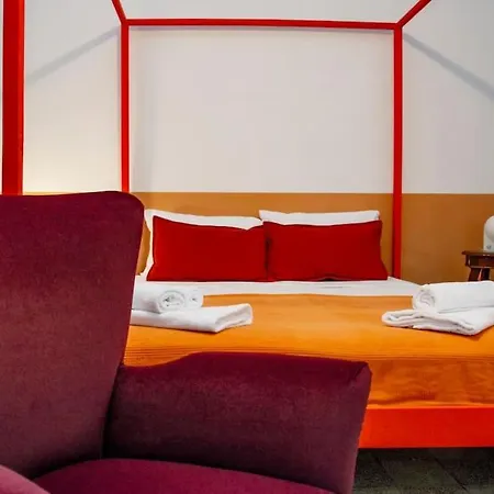 Charming With Balcony In The Historic Center Apartamento Nápoles