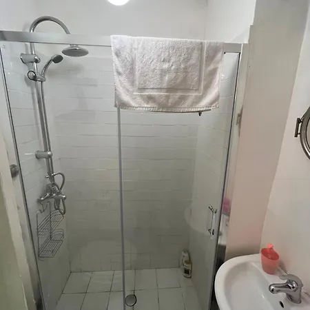 Charming With Balcony In The Historic Center Διαμέρισμα Νάπολη