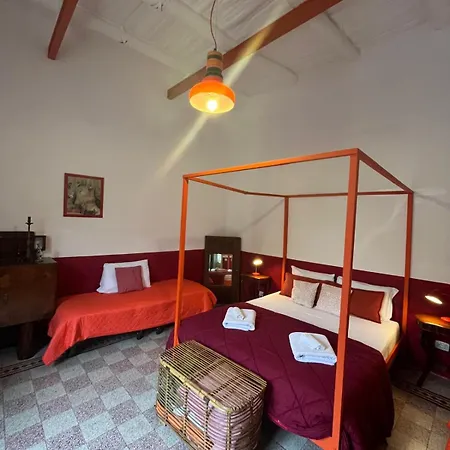 Charming With Balcony In The Historic Center Διαμέρισμα