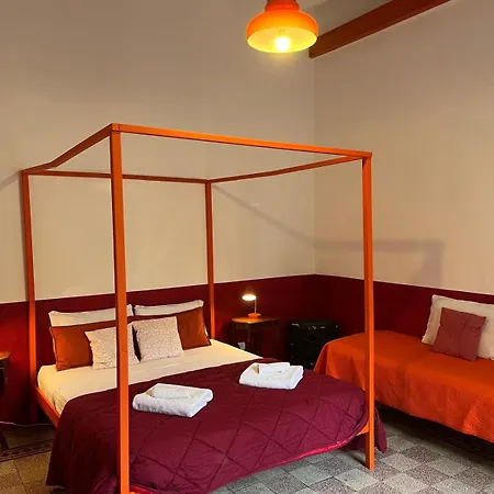 Διαμέρισμα Charming With Balcony In The Historic Center *